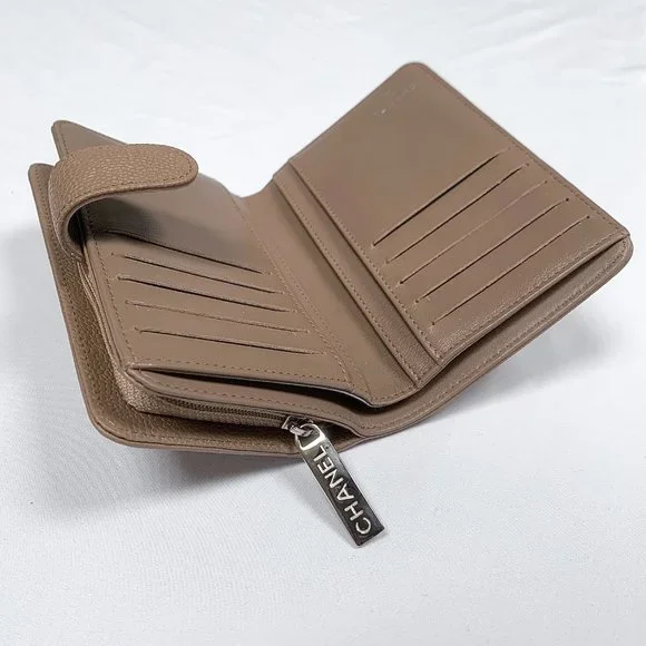 Chanel L-zip CC Leather Pocket Wallet Dark Beige NWT - Picture 8 of 16